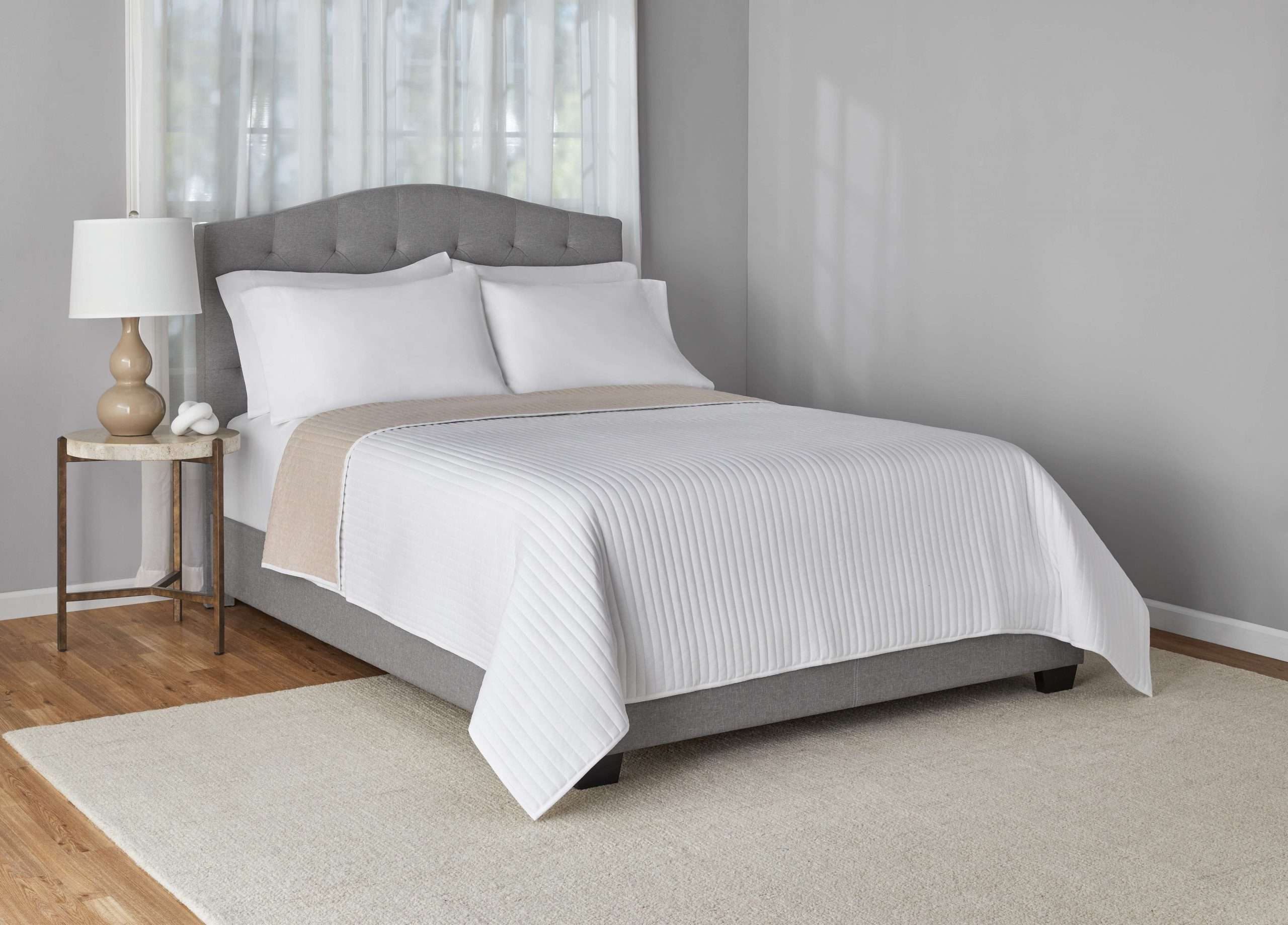 Mainstays White Cotton Quilts Queen Reversible